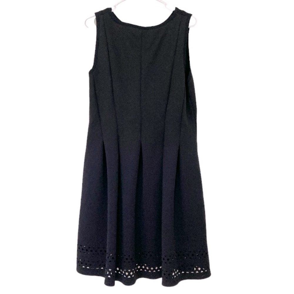Ann Taylor Black Pleated Knee Length Dress Sz:16